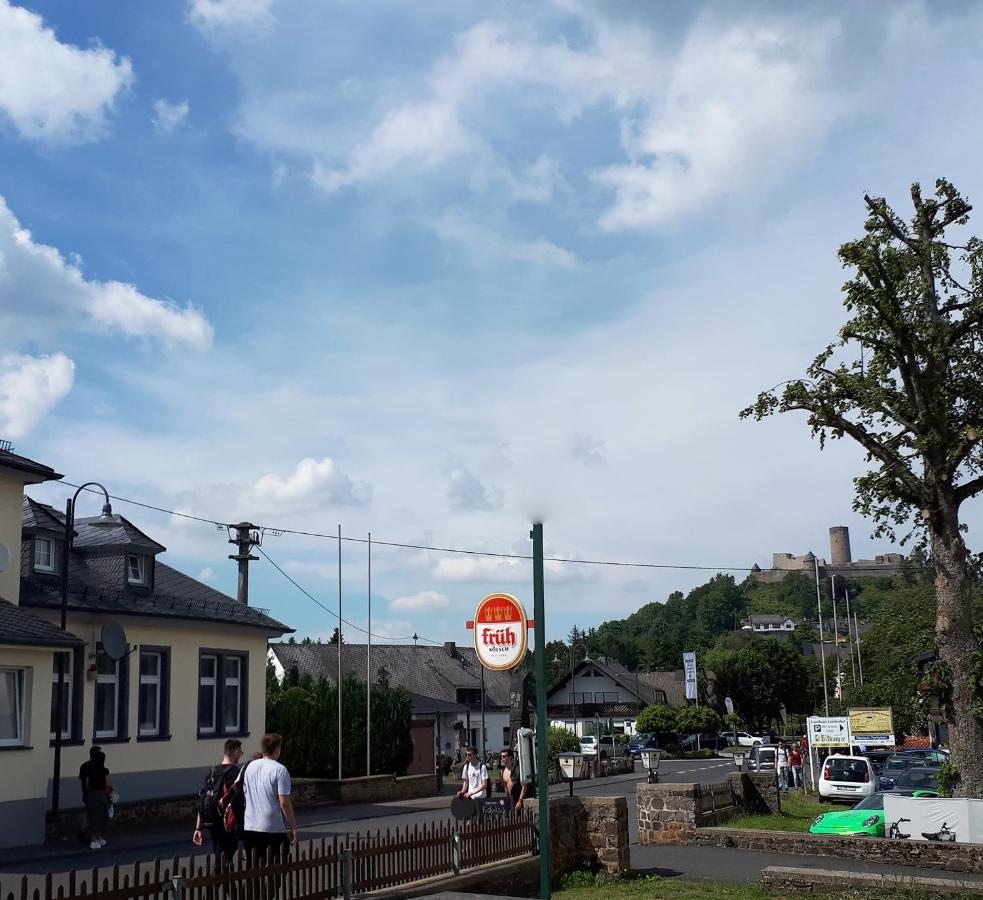 Df Am Ring Nuerburg Nürburg Exterior foto